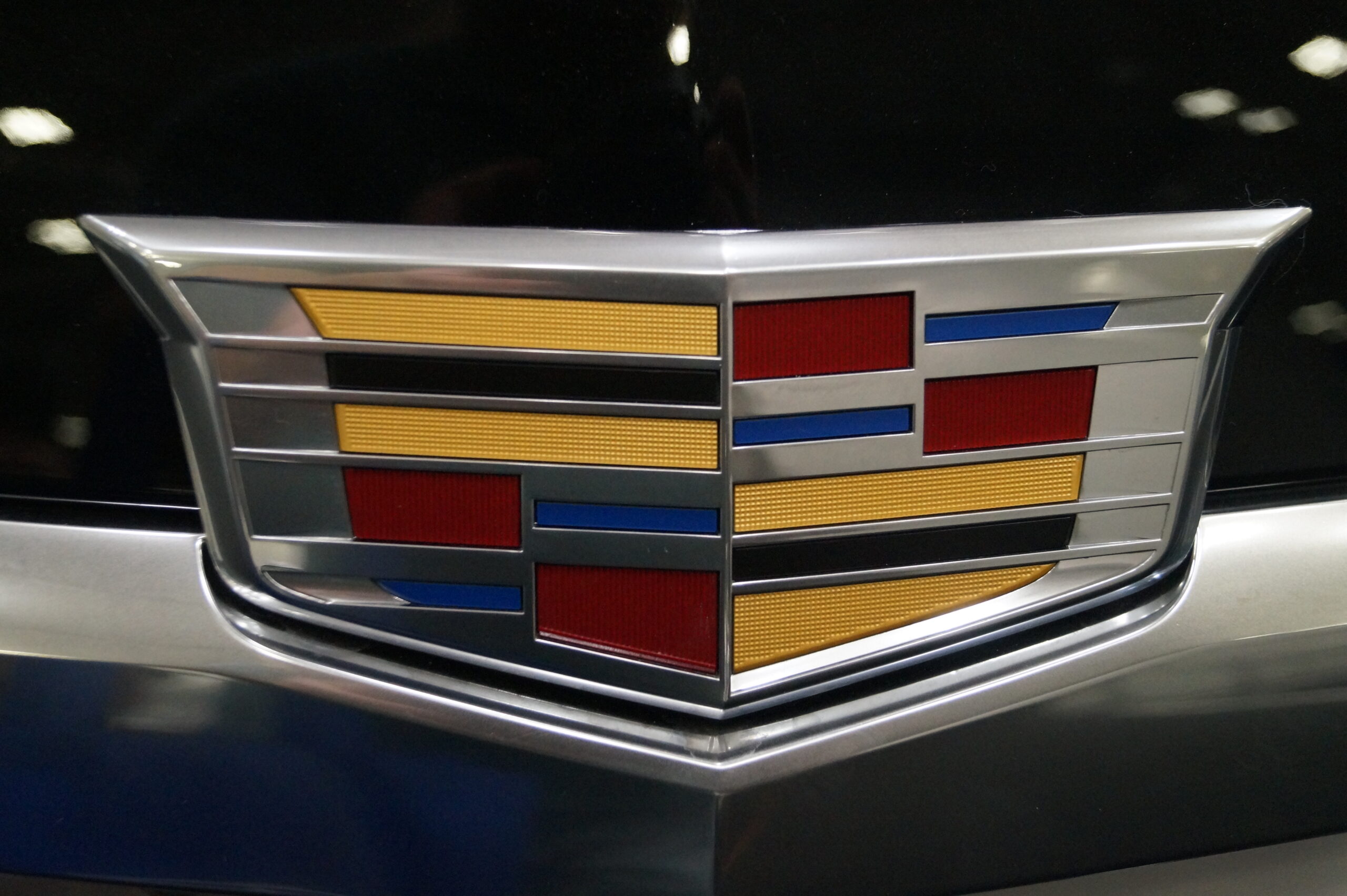 Cadillac emblem
