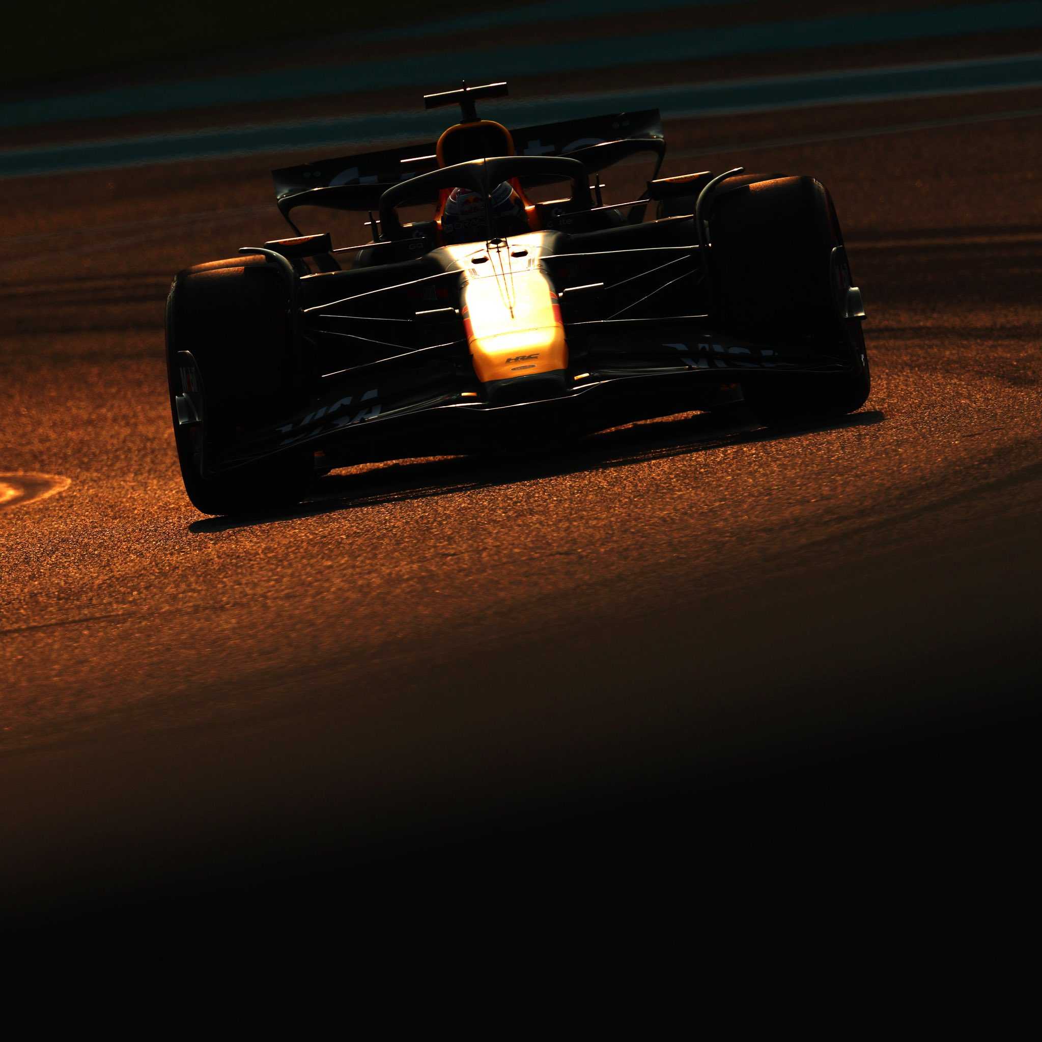 Qualifica Abu Dhabi: Red Bull ipoteca la pole, McLaren c'è