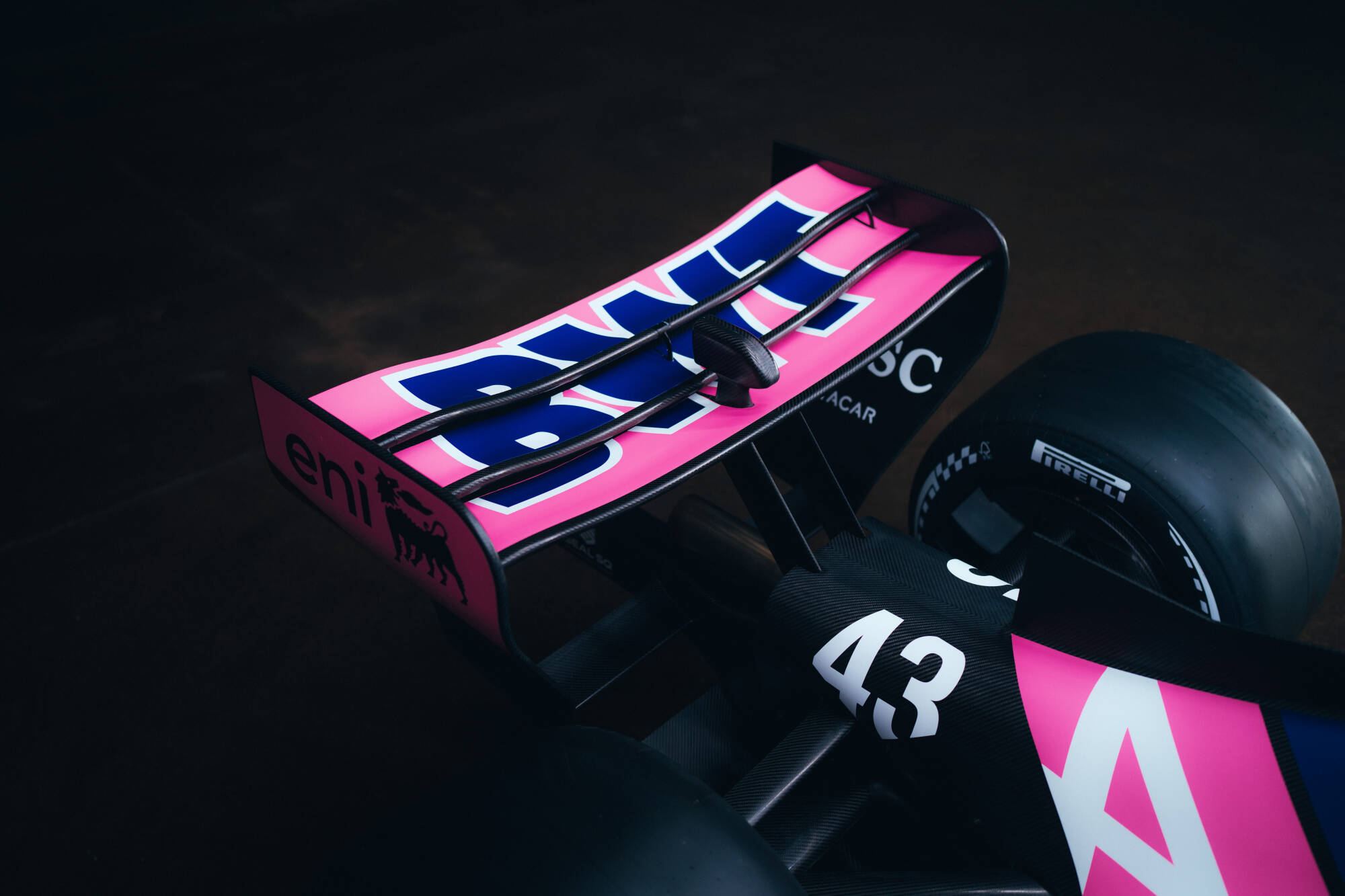 Alpine F1 2026: L'A526 salpa per una nuova era con i regolamenti rivoluzionari