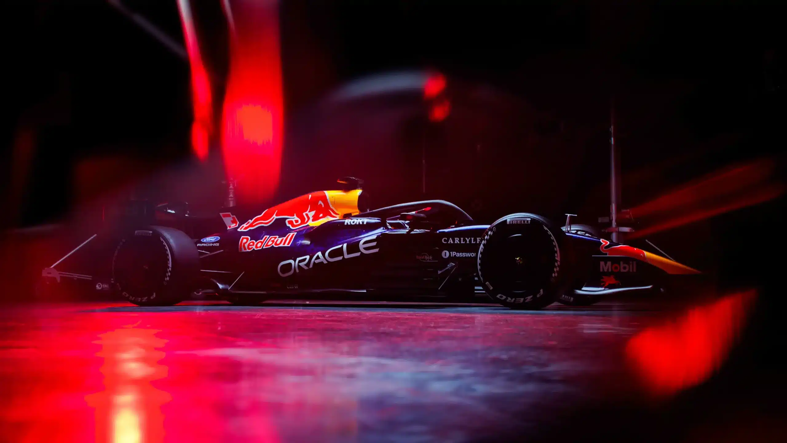 Formula uno paddock|Shakedown F1 2025: Prime Immagini e Analisi Tecnica Monoposto