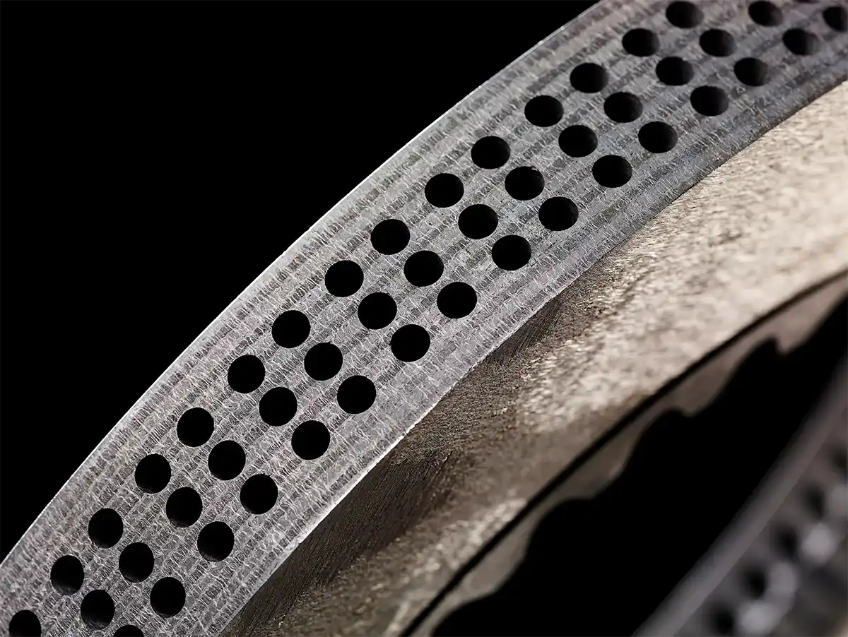 Formula uno paddock|Freni F1: L’Aria, la Chiave della Performance e la Storia dei Fori di Ventilazione