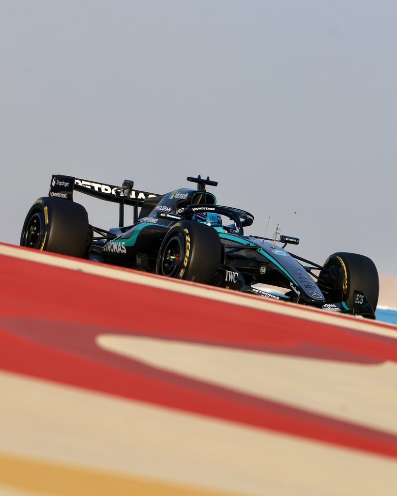 Formula uno paddock|F1 Test Bahrain 2026: Antonelli Vola, Ferrari Affidabile ⚡