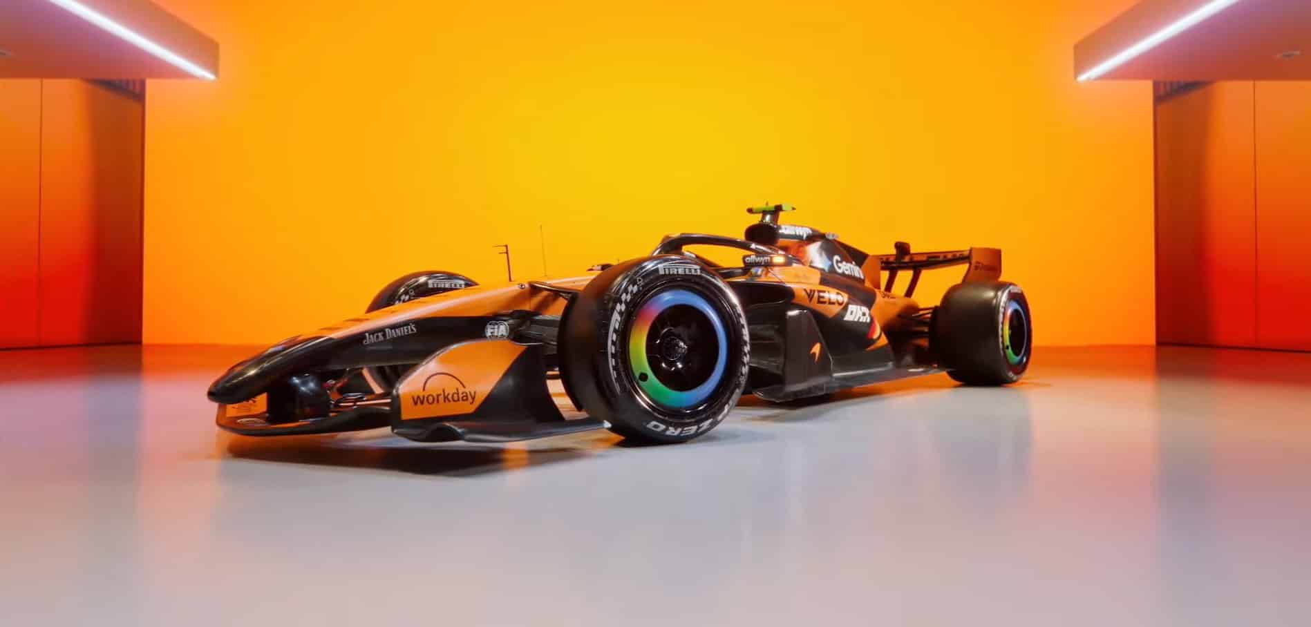 Formula uno paddock|Presentazione McLaren MC40
