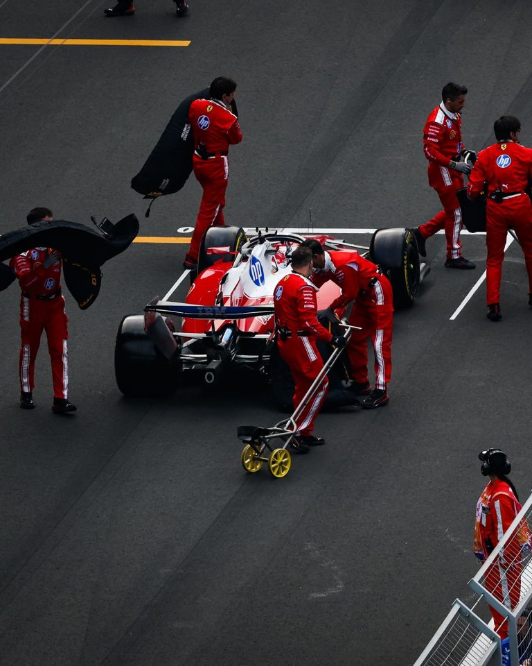 Formula uno paddock|Filming Day Ferrari a Monza: Leclerc e Hamilton in Pista con la SF-26